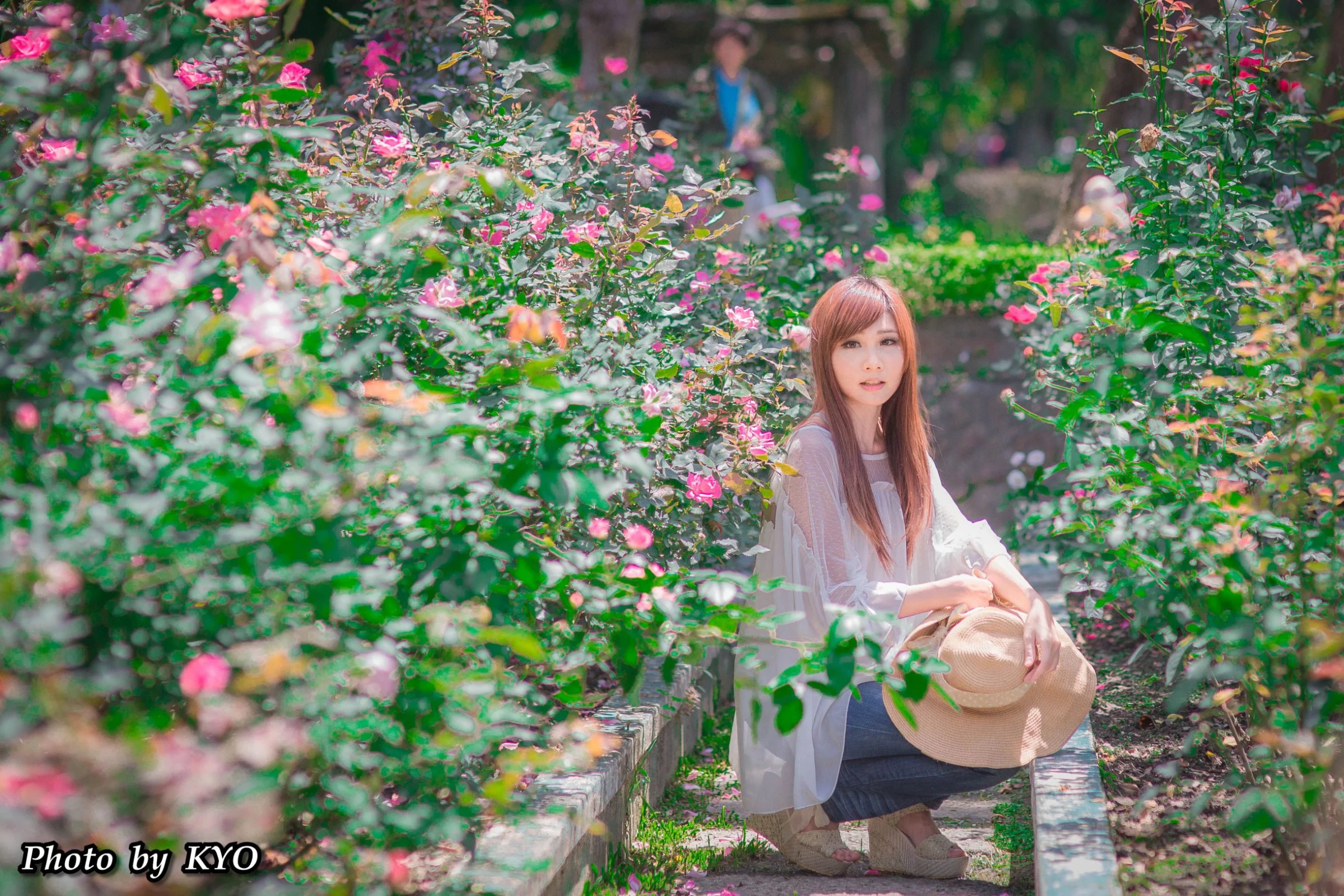 175137p5ht48z588xgg5su.webp