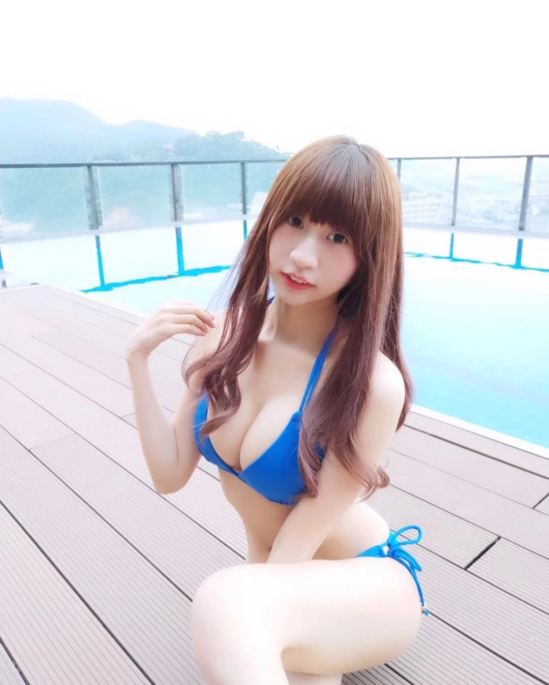 4094068.webp